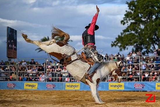 Sandstone Point Hotel Rodeo